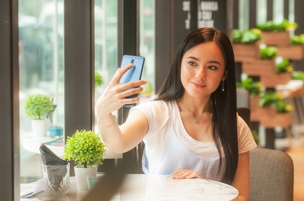 Huawei Nova 2i