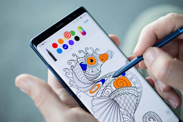 Bút S Pen – điều làm nên sự vượt trội cho smartphone thay thế iPhone X