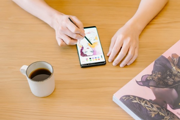 Hướng dẫn cách vẽ tranh màu nước trên Galaxy Note 8 ​