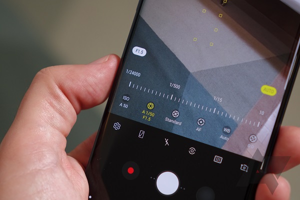 Giải mã camera khẩu kép, vũ khí khiến Galaxy S9/S9+ chạy thêm một bước dài trong làng camera phone