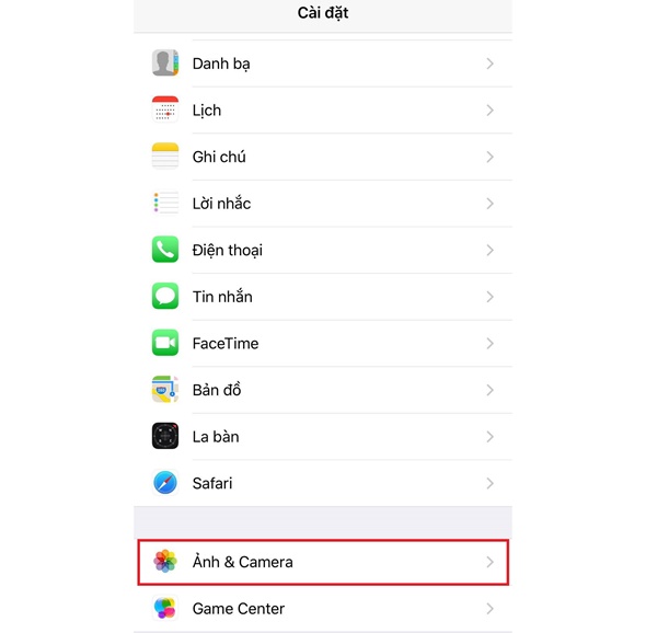 Kéo xuống phía dưới lựa chọn Ảnh và Camera 