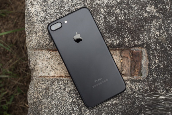 iPhone 7 Plus đang là một trong những smartphone quay phim 4K cực HOT trên thị trường