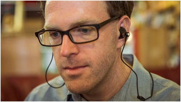 Những thiết bị tai nghe, bộ sạc USB đầu tiên của Otterbox
