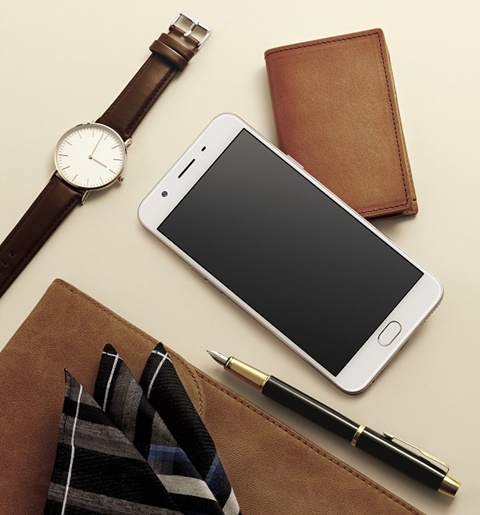 Oppo F1s được cho là có tốc độ mở khóa bằng cảm biến vân tay nhanh hơn iPhone 6s