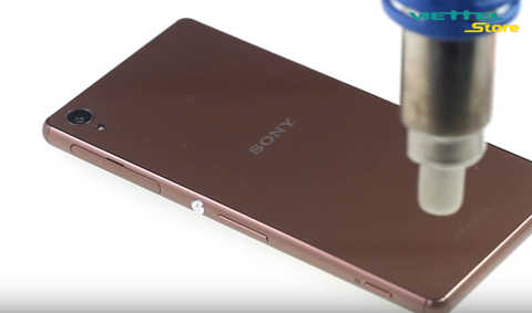 Hướng dẫn bạn đọc thay pin Sony Xperia Z3 tại nhà đơn giản nhất