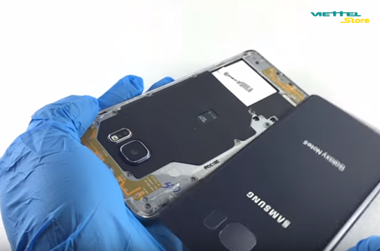Hướng dẫn tự thay mặt lưng Galaxy Note 5 tại nhà đơn giản