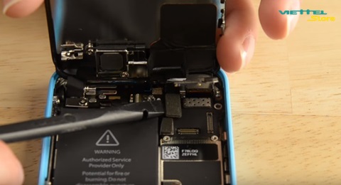 Làm thế nào khi iPhone 5C bị chai pin?