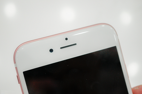 iPhone 6s vàng hồng được trang bị camera trước 5MP