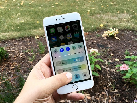 Những cách khắc phục hao pin trên iOS 10 thường xuyên được iFans áp dụng