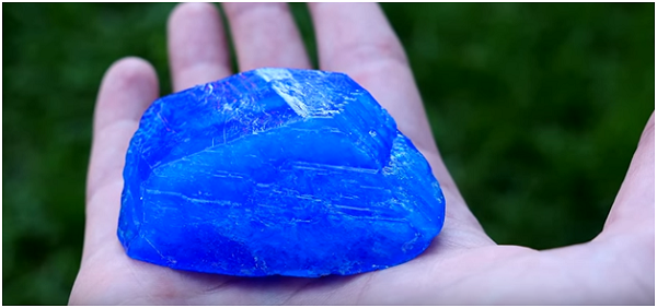 Cách làm đá quý màu xanh dương trang trí tuyệt đẹp, đừng bỏ lỡ