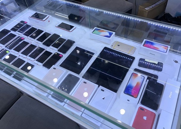 iPhone