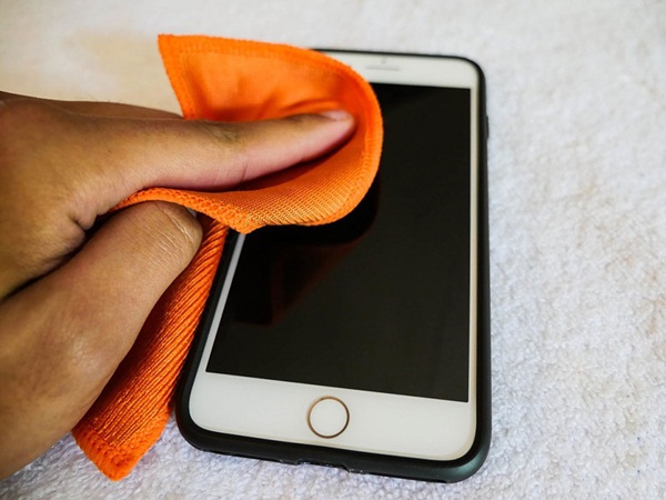 Mẹo vệ sinh iPhone sạch sẽ vừa đơn giản lại hiệu quả