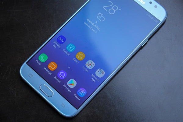j7 Pro