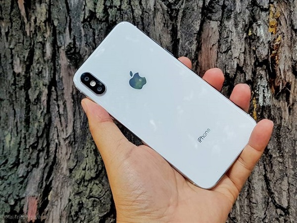 iPhone