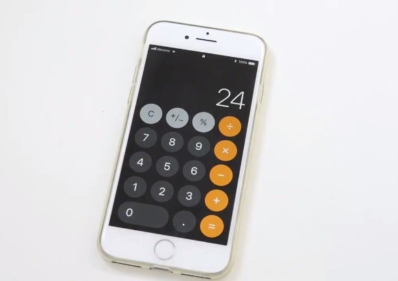Lỗi máy tính 1 + 2 + 3 = 24