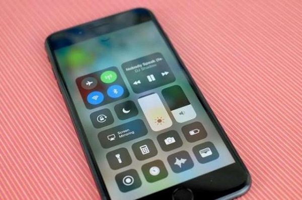 Áp dụng ngay 5 cách tăng thời lượng pin iPhone dùng iOS 11