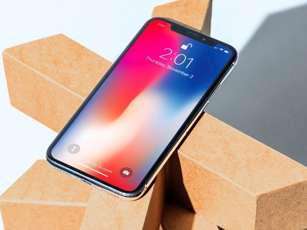 Giá iPhone X 2018 sẽ giảm 100 USD