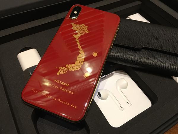 Hình ảnh iPhone X nạm bản đồ Việt Nam