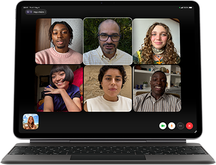 iPad Air, gắn với Magic Keyboard, màu Đen, cuộc gọi FaceTime Nhóm trên màn hình