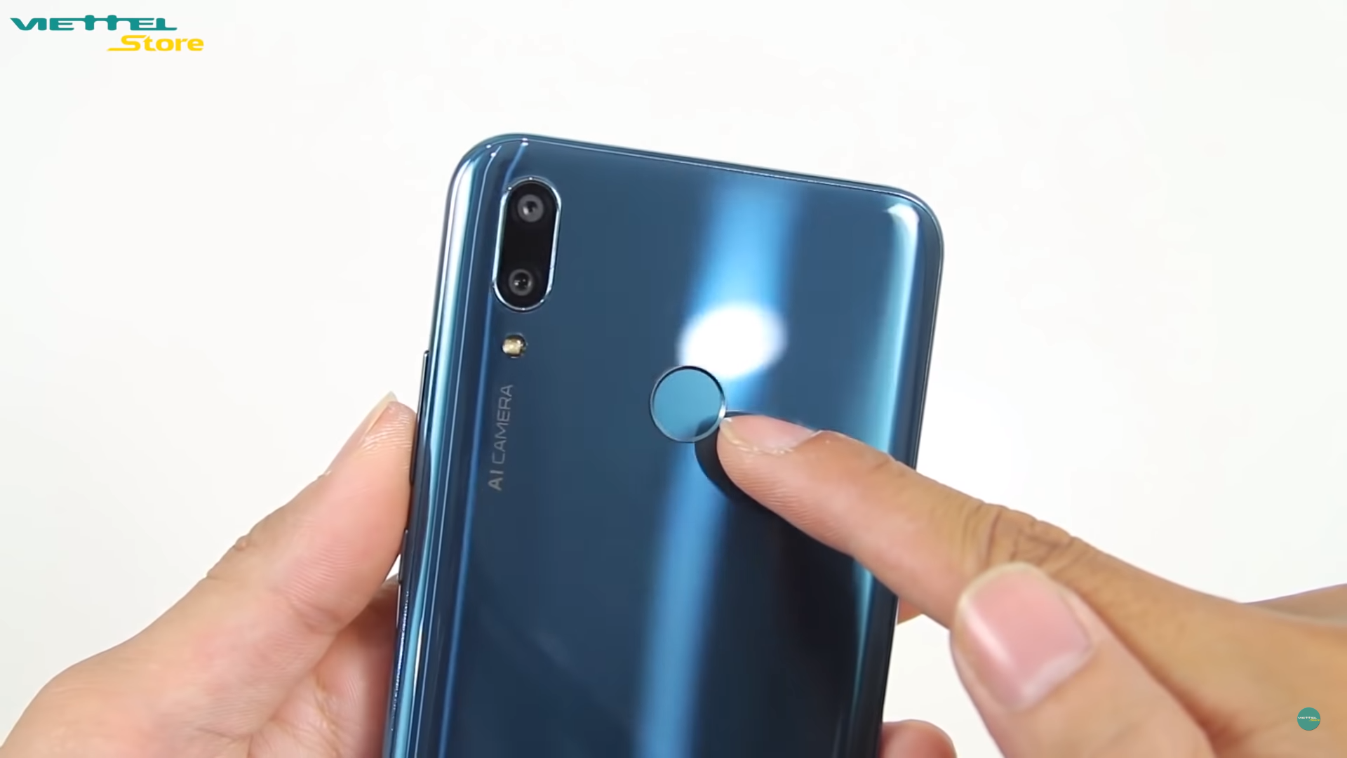 [Video] Trên tay Huawei Y9 2019: Giá Quá Đẹp cho một Smartphone 4 Camera AI