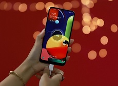 Samsung Galaxy A50s có sạc nhanh không? Cần bao lâu để sạc đầy viên pin “trâu” 4.000 mAh?