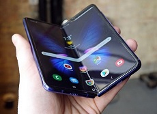 Galaxy Fold chính hãng giá bao nhiêu? Khi nào về Việt Nam?
