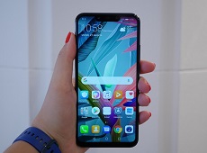 Huawei Mate 20 Lite ra mắt: Màn hình 6.3 inch, Kirin 710, pin 3100mAh