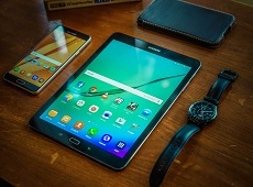 Những phụ kiện bất ly thân của dân văn phòng