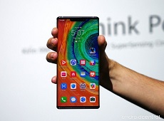 Cận cảnh Huawei Mate 30 Pro với 4 camera, màn hình cong 2 cạnh
