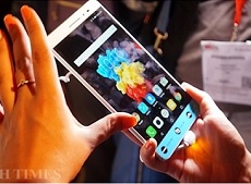 Top 5 smartphone màn hình 6 inch đáng mua nhất năm 2017