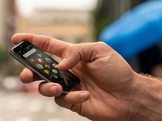 Xuất hiện chiếc điện thoại mỏng nhất thế giới đến từ nhà sản xuất Nhật Bản