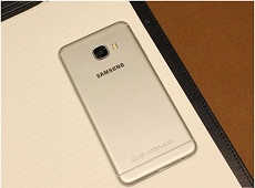 Video đánh giá nhanh Galaxy C5: Mượt mà từ trong ra ngoài