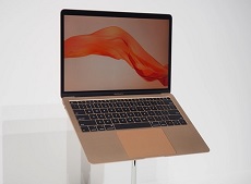 Macbook Air 2018 ra mắt: mỏng, nhẹ, giá từ 1.199 USD