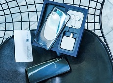 Mở hộp Vivo X21 tại Việt Nam - chiếc điện thoại siêu hot đến từ Vivo