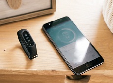 Oppo F1s đen nhám “cháy” ngay trong buổi sáng đặt hàng tại Viettel Store