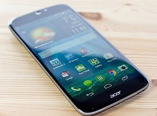 Acer ra mắt smartphone camera 21MP Liquid Jade 2