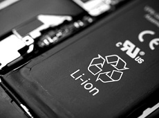 Điểm danh các smartphone pin tốt nhất năm 2015