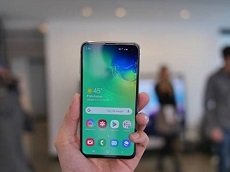 Thời lượng pin của Galaxy S10e bất ngờ được tiết lộ trong thử nghiệm mới