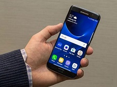 Hãy đến với Tech Offline của Viettel Store để nhận được chiếc Galaxy S7 miễn phí trị giá 15.990.000 VNĐ