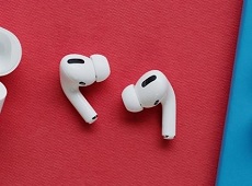 Trên tay AirPods Pro: Thiết kế mới đến “kỳ lạ”, gọn gàng và hợp lý