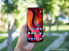 Trên tay Xiaomi Mi Note 10 – Smartphone có camera 108MP, chụp Zoom ấn tượng