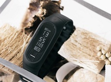 Tìm hiểu vòng đeo tay thông minh H-Band tặng kèm khi mua Oppo F1s đen nhám